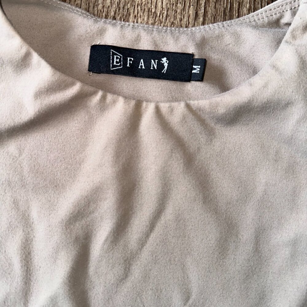 E FAN Medium Women's Taupe Tank Top Buttery Soft High Neck Cropped - Picture 6 of 12
